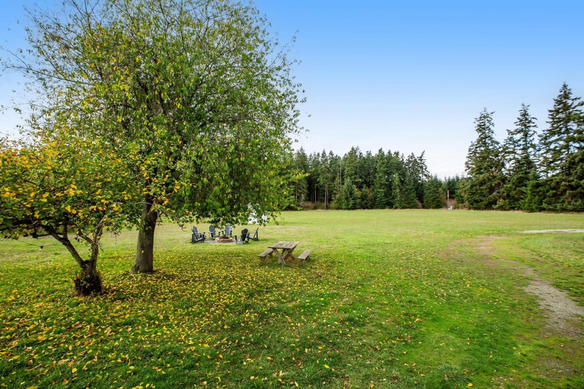 Historic Officer'S Farmhouse At Olf Coupeville Esterno foto